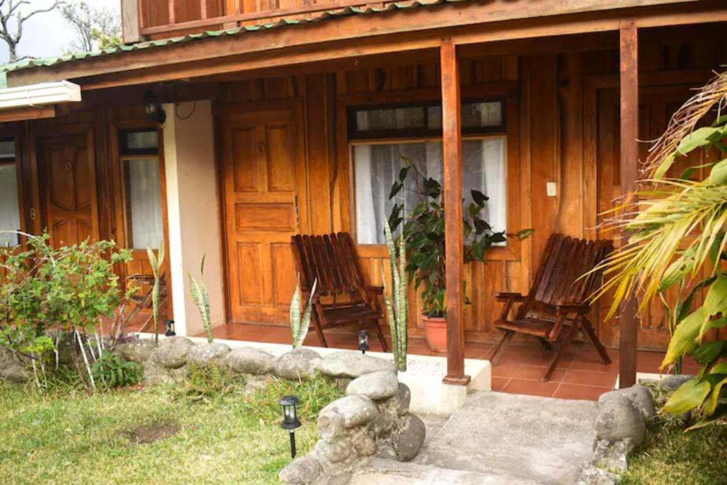 Cowboy Hostel - Habitaciones Con Bano Privado Monteverde Eksteriør bilde