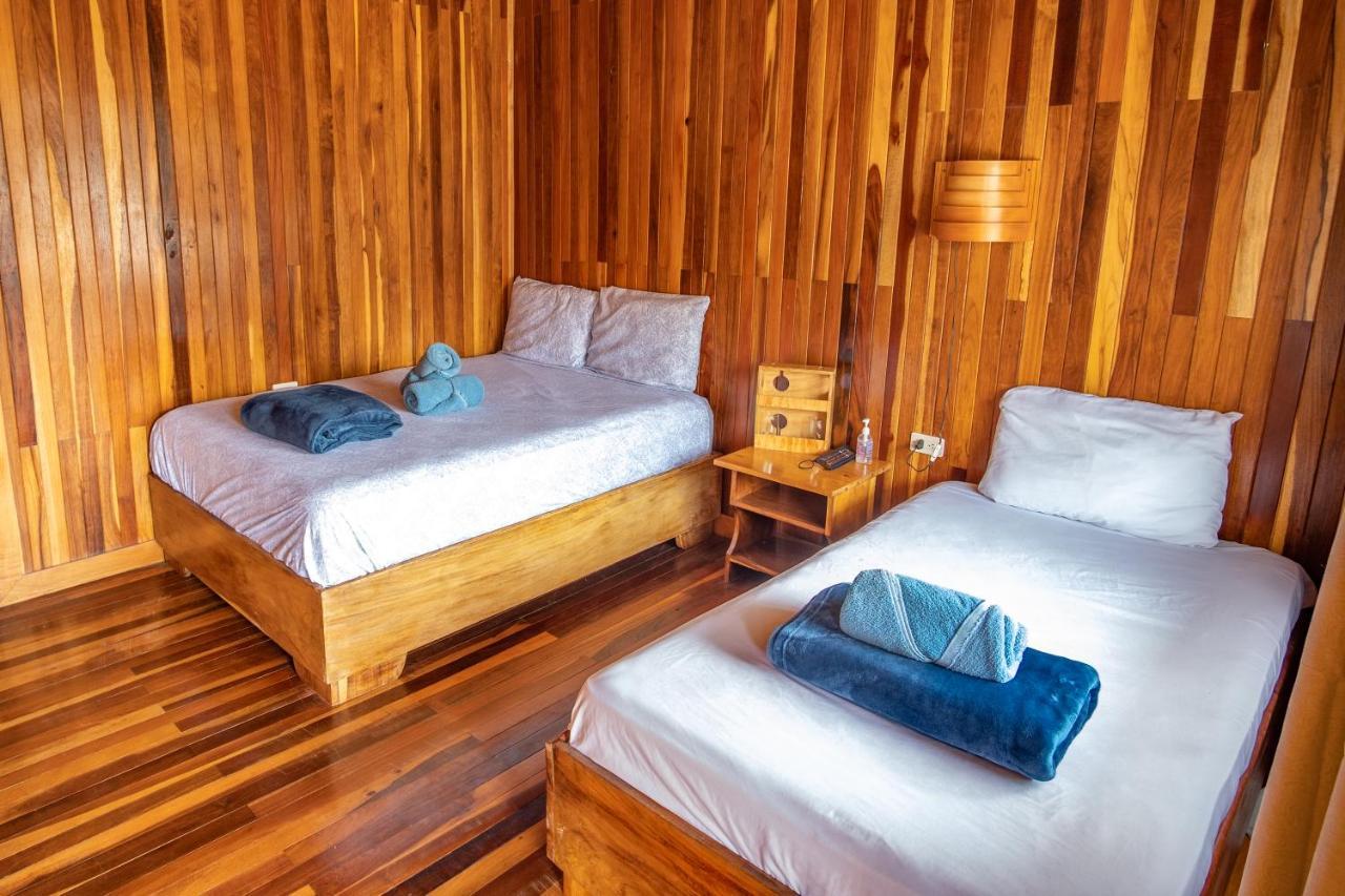 Cowboy Hostel - Habitaciones Con Bano Privado Monteverde Eksteriør bilde